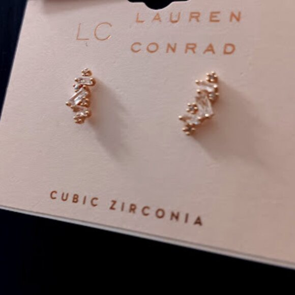 LC Lauren Conrad Jewelry - LC LAUREN CONRAD Romantic Rose Gold Clear CZ Stone Cluster Stud Earrings**NEW!
